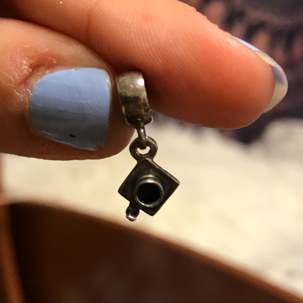 Sterling silver graduation hat pandora charm