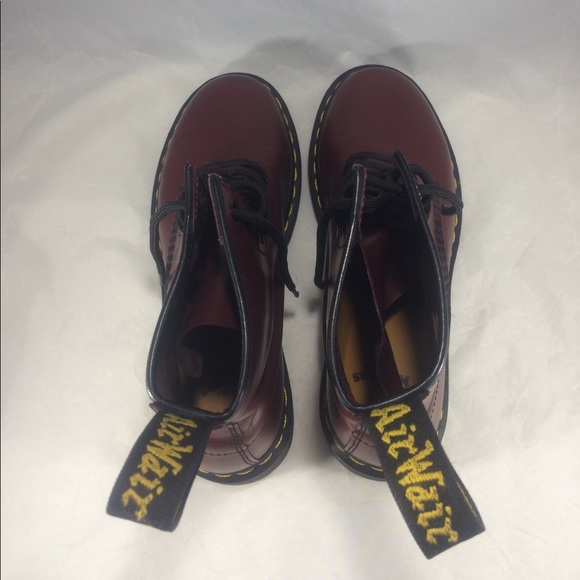 Brand New womens Doc Martin ankle boots size 8 - Picture 6 of 8