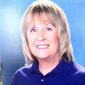 Meet your Posher, Esther