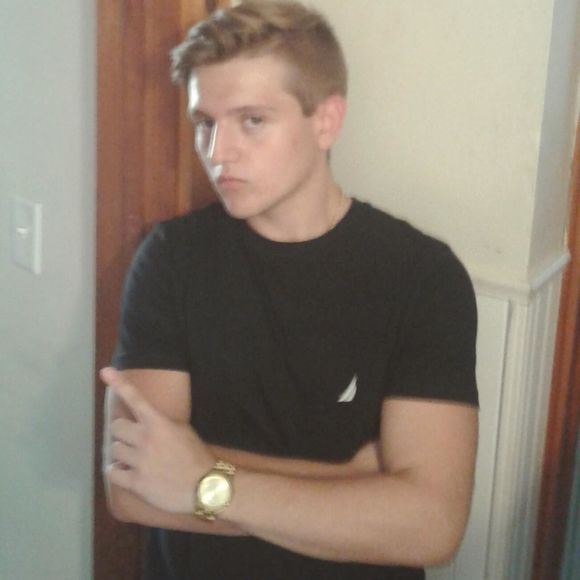Meet your Posher, Ryan - Picture 1 of 1