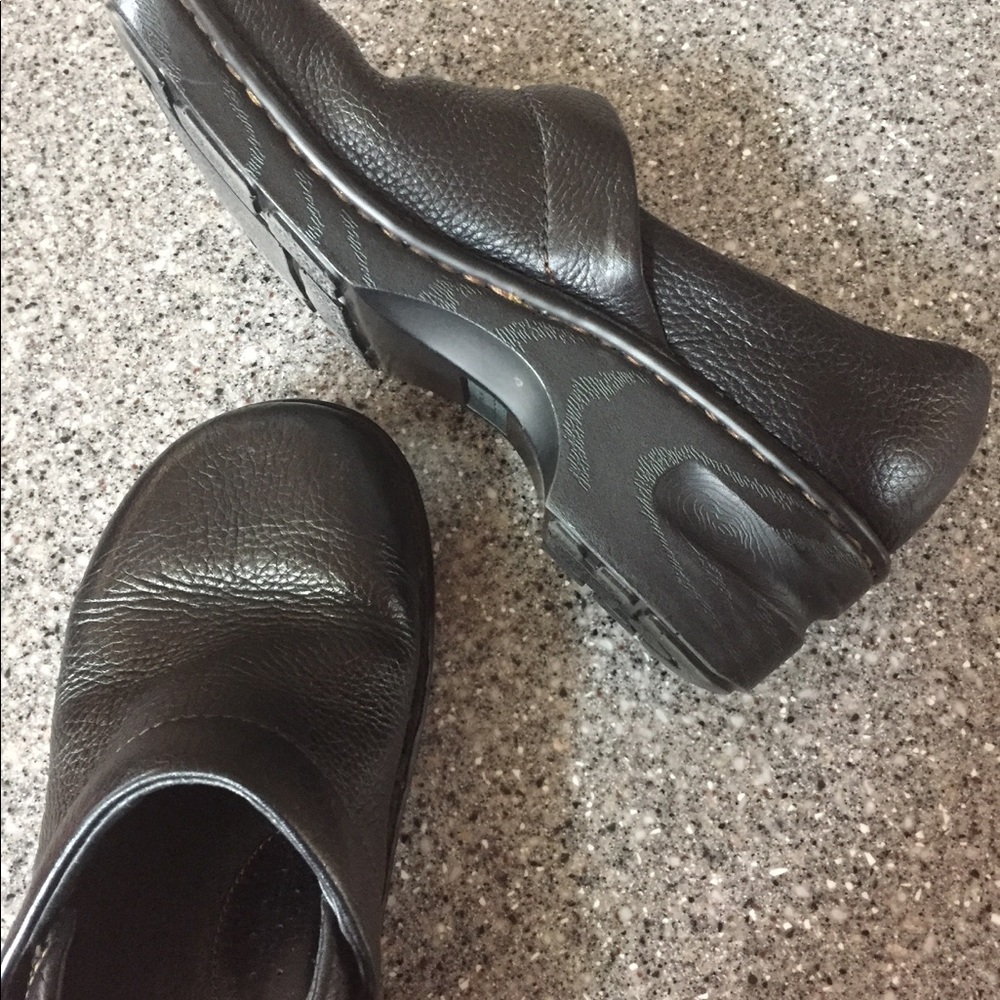 Black Born slip on's