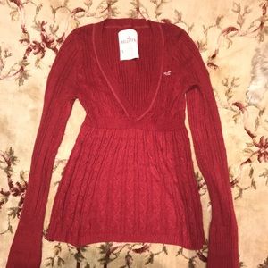 HOLLISTER RED SWEATER