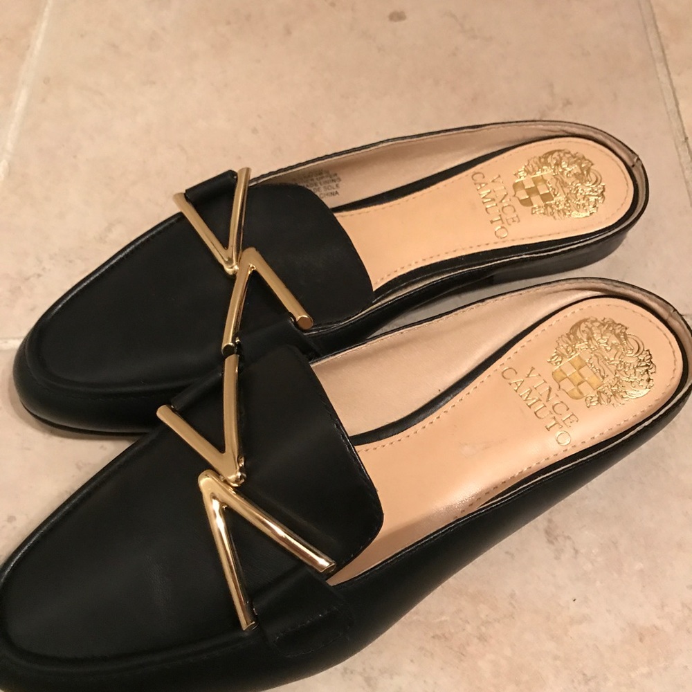 Vince Camuto Flats