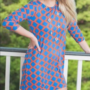 Hourglass Lilly dress