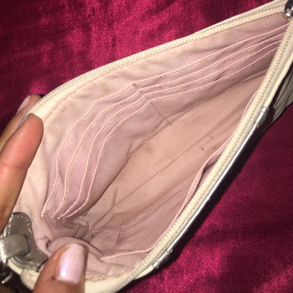 Small coach wristlet - Picture 3 of 4