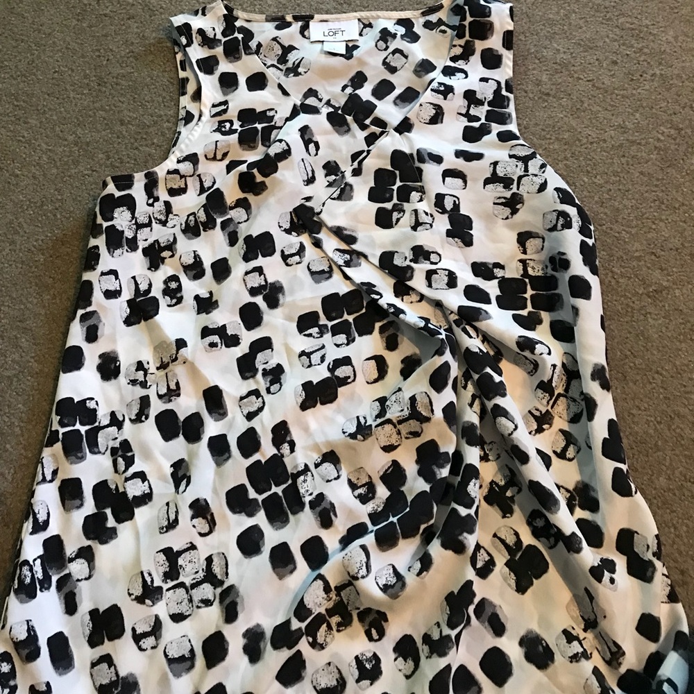 Black and white loft shirt