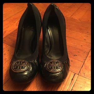 Tory Burch caroline mid heel pumps Tory Burch caroline mid heel pumps