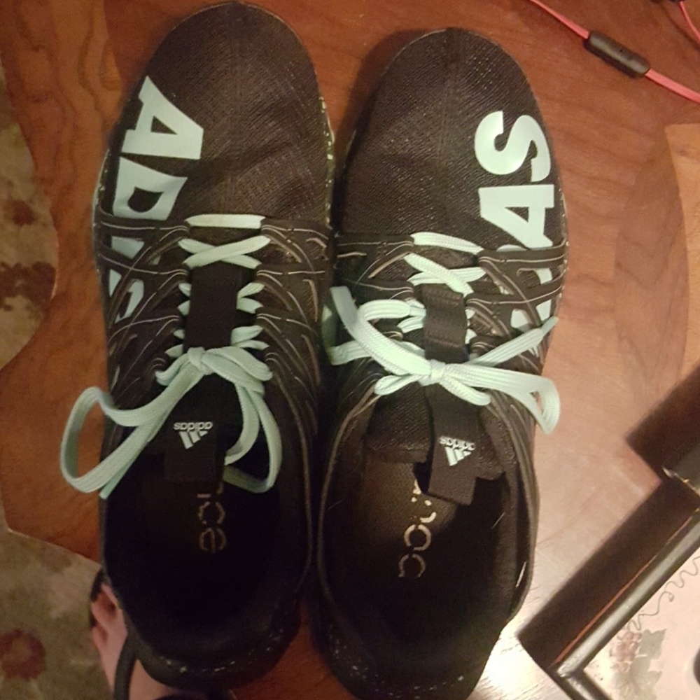 Adidas tennis shoes