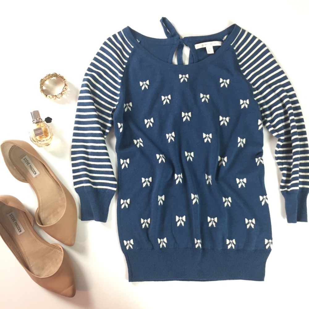 LC Lauren Conrad Bow Sweater