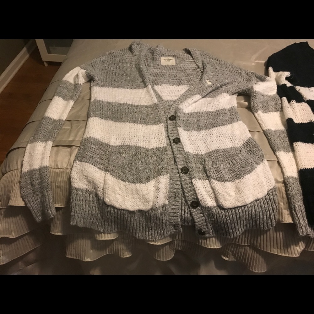 Abercrombie and Fitch knitted cardigan