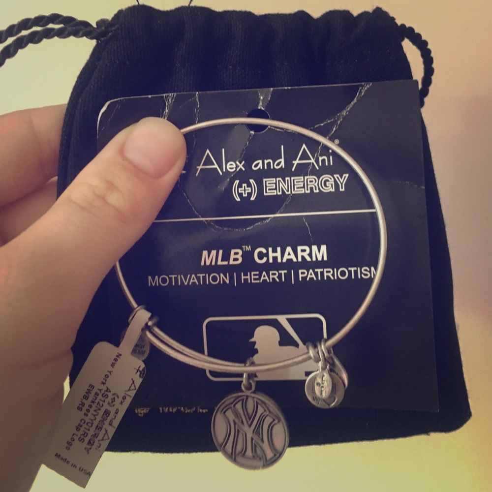 Yankees Alex and Ani
