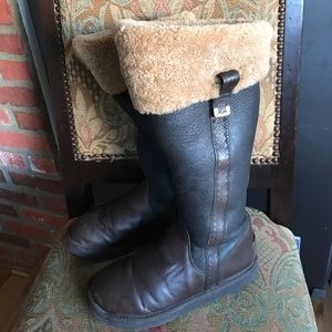 Ugg tall leather boots size 8 Ugg tall leather boots size 8