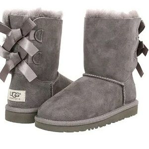 Ugg bailey bow Womens boots size 7 Ugg bailey bow Womens boots size 7
