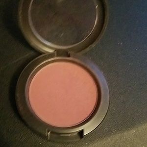 Mac blush