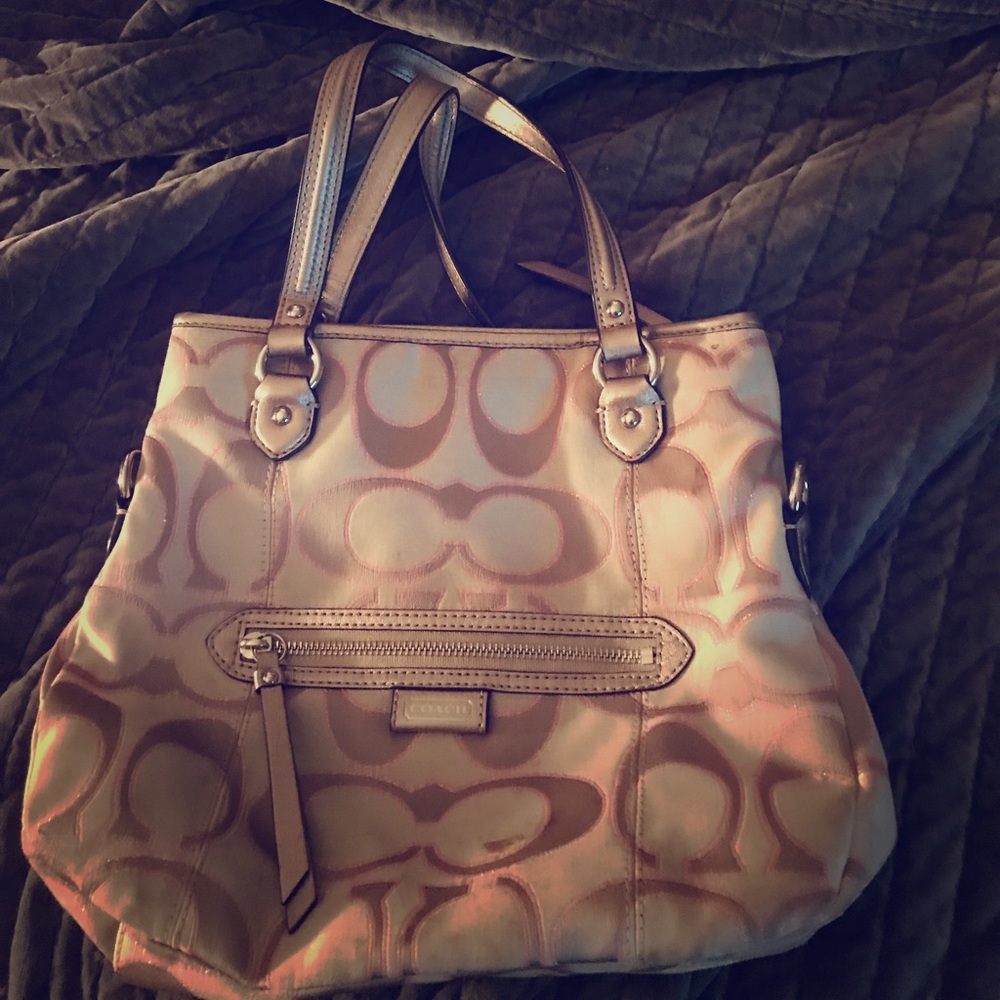 Coach tan and pink outlined hand bag
