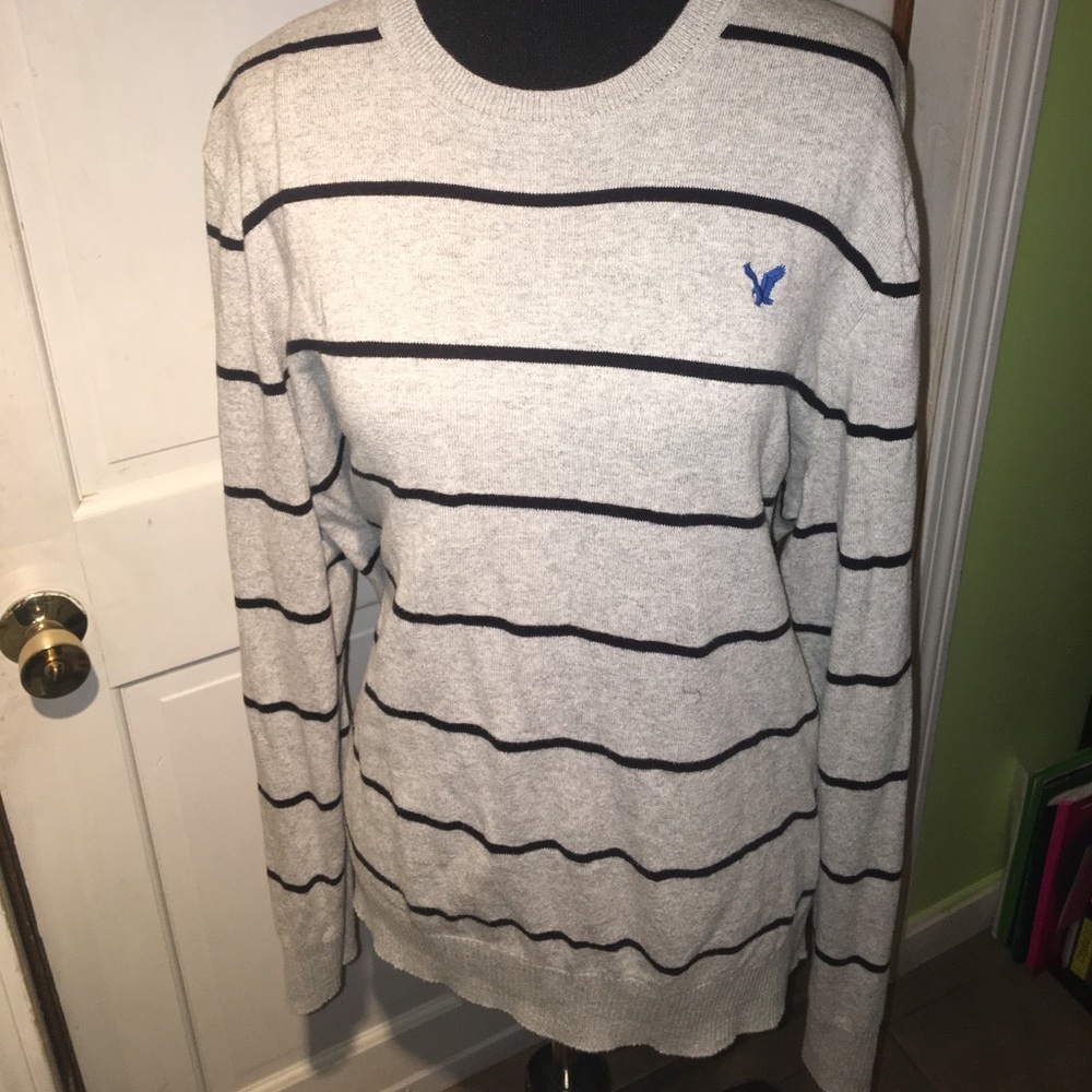 Men grey sweater