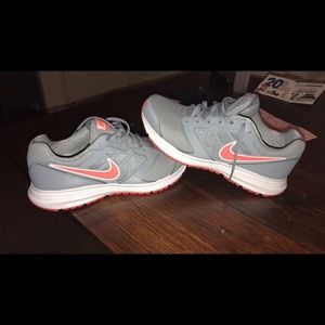 Nike Downshifter 6 Sneakers
