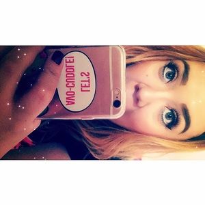 Meet your Posher, Cesiah