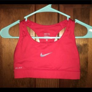 Nike Pro Sports Bra