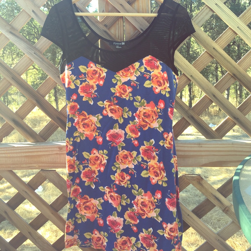 🌹Forever 21 Floral Bodycon Dress🌹