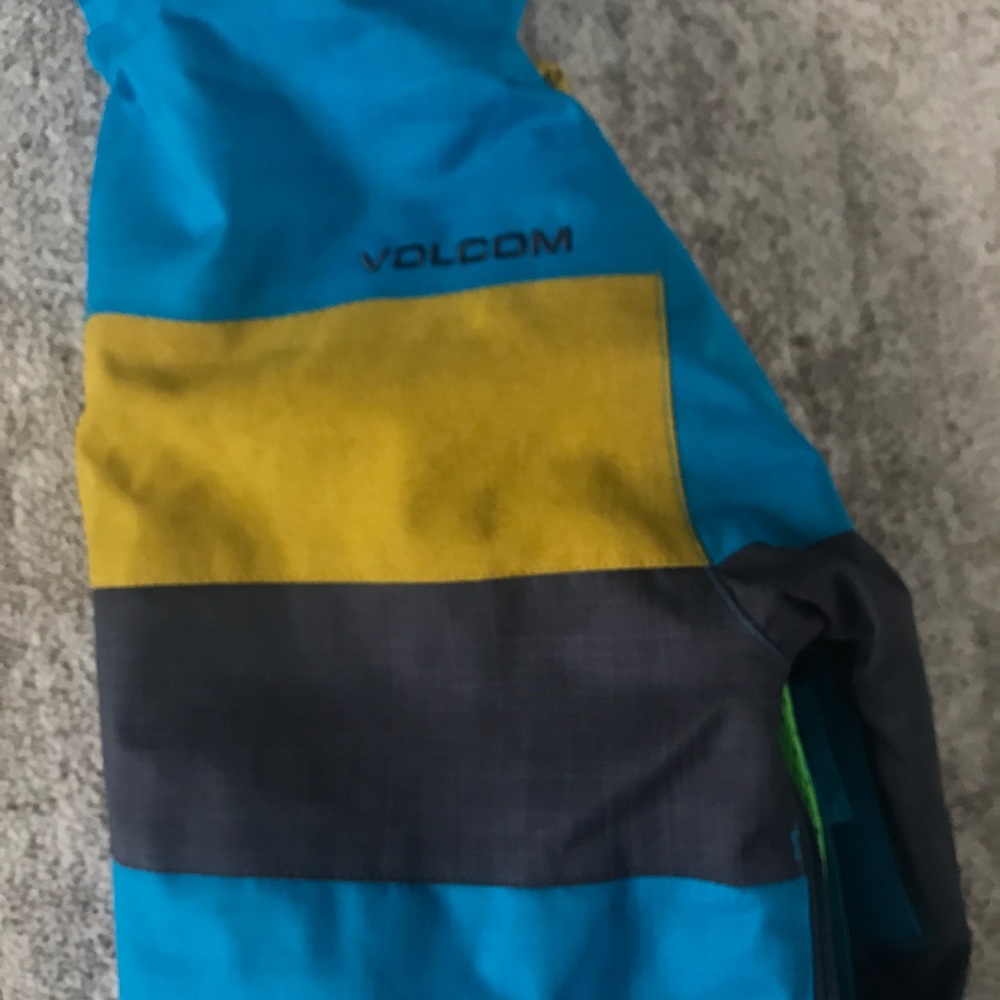 Volcom ski jacket - Picture 5 of 5