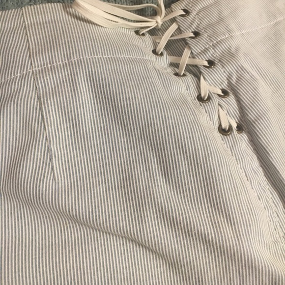 Striped Shorts with Lace Detail - Picture 2 of 4