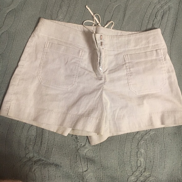 Striped Shorts with Lace Detail - Picture 3 of 4