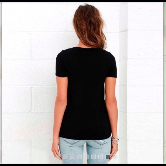 ❣REDUCED!❣V- NECK LONG SLEEVE BLOUSE - Picture 3 of 3