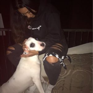 Meet your Posher, Sara