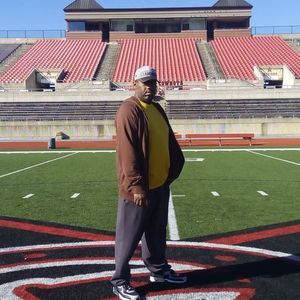 Meet your Posher, Vance