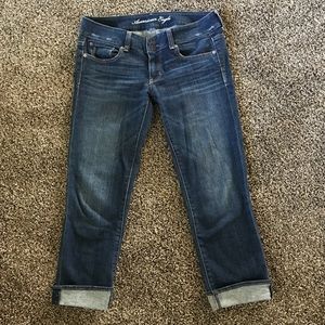 American Eagle crops capris Artist stretch size 6