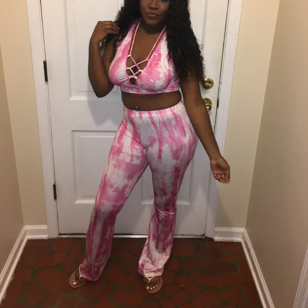 Two piece set