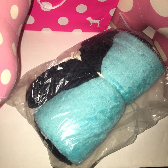 New🎉 PINK throw on blanket 160x130cm - Picture 2 of 3