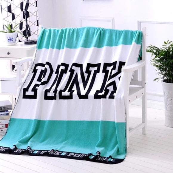 New🎉 PINK throw on blanket 160x130cm - Picture 3 of 3