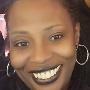 Meet your Posher, Timika