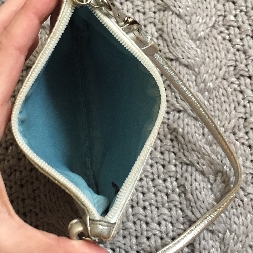 COACH Wristlet - Picture 4 of 6