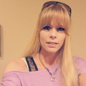 Meet your Posher, Crystalynn