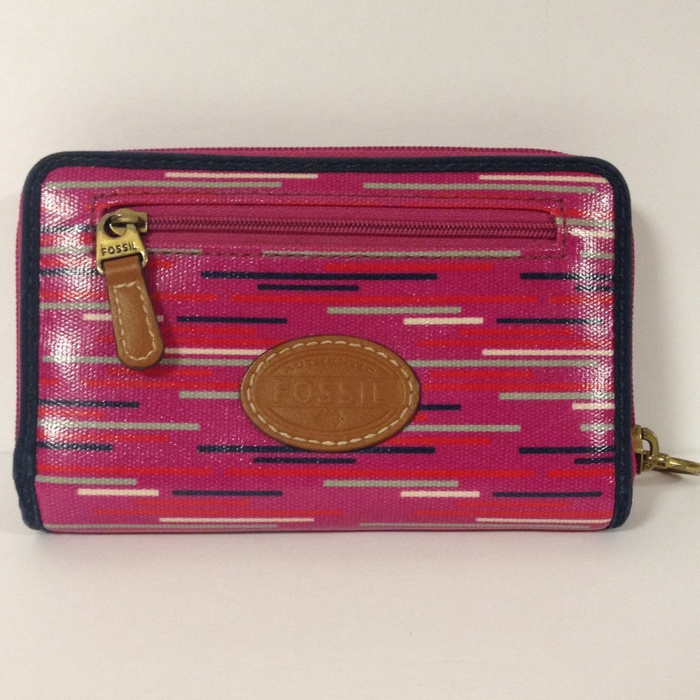 Fossil wallet key ring zip around pink stripes