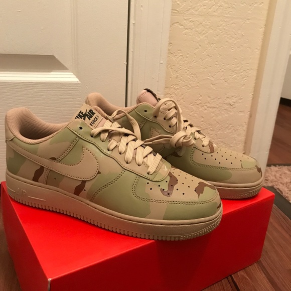 Nike Air Force One Reflective Camo Tan - Picture 1 of 2