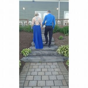 Meet your Posher, Breanna