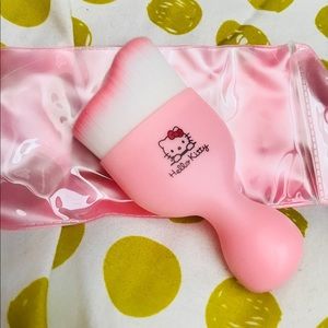 New Hello Kitty Contour Brush!! 🐱