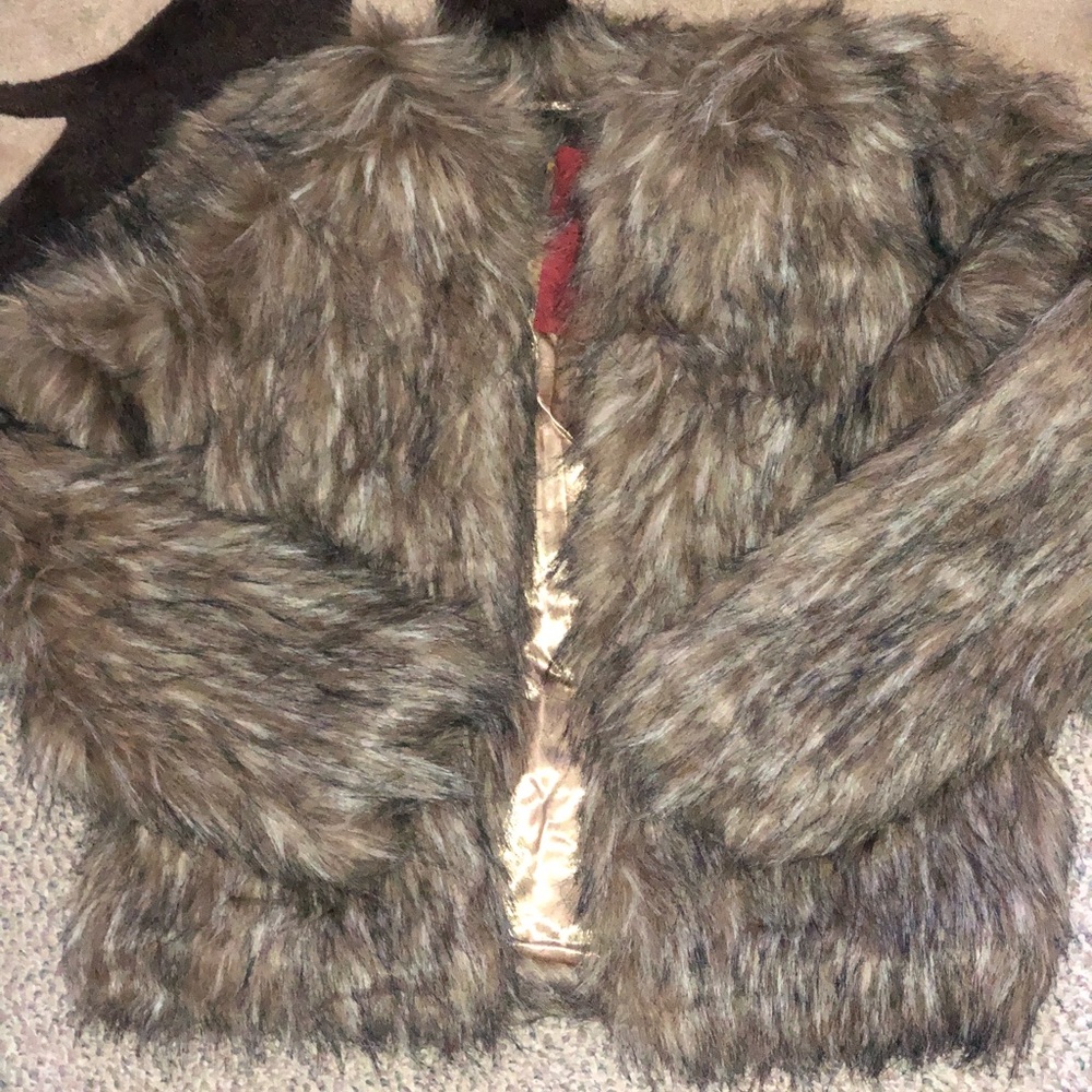 LAST ONE LARGE Faux Fur Coat- BROWN - Picture 7 of 7