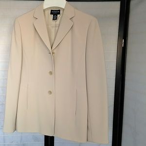 Woman's jacket Woman's jacket