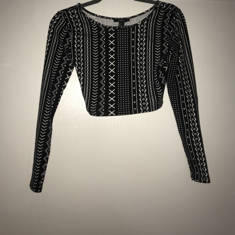 Long sleeve crop top!!