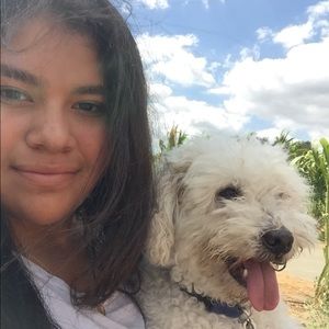 Meet your Posher, Elizabeth