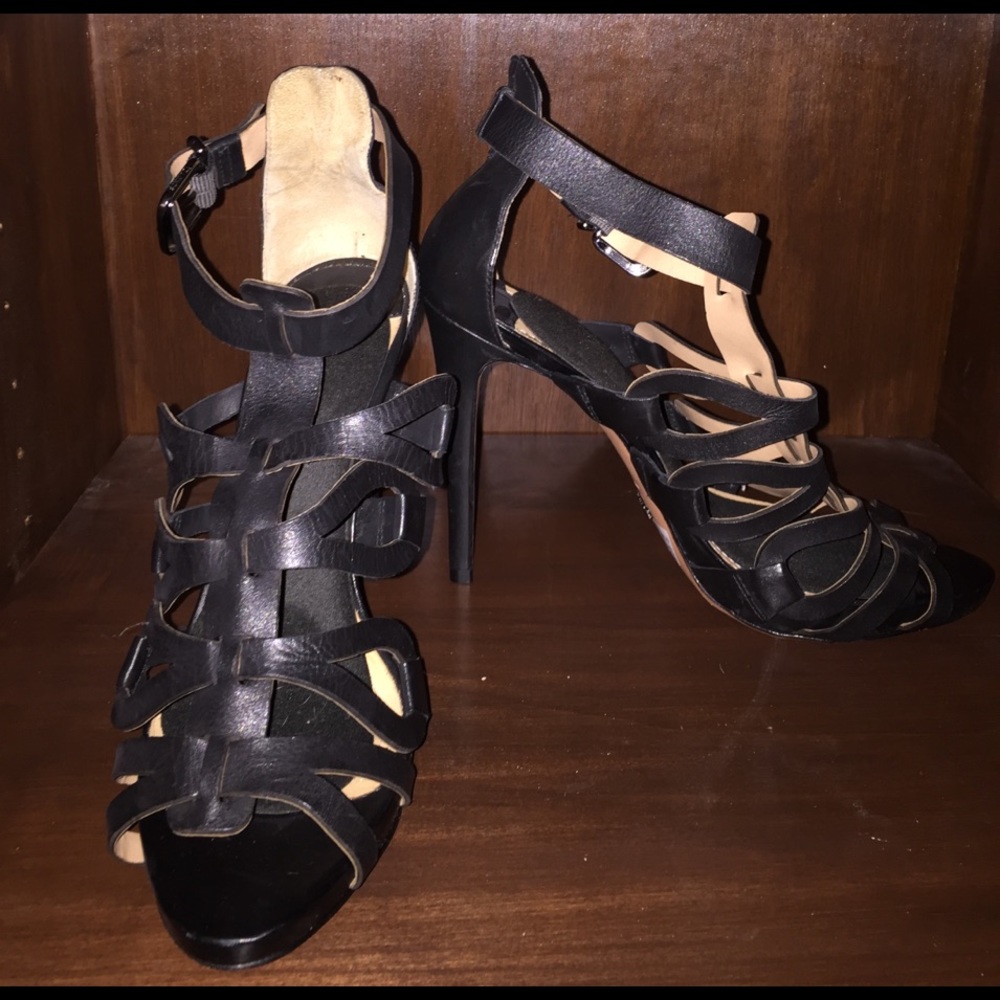 Black strappy heel