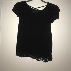 Casual black t-shirt!!