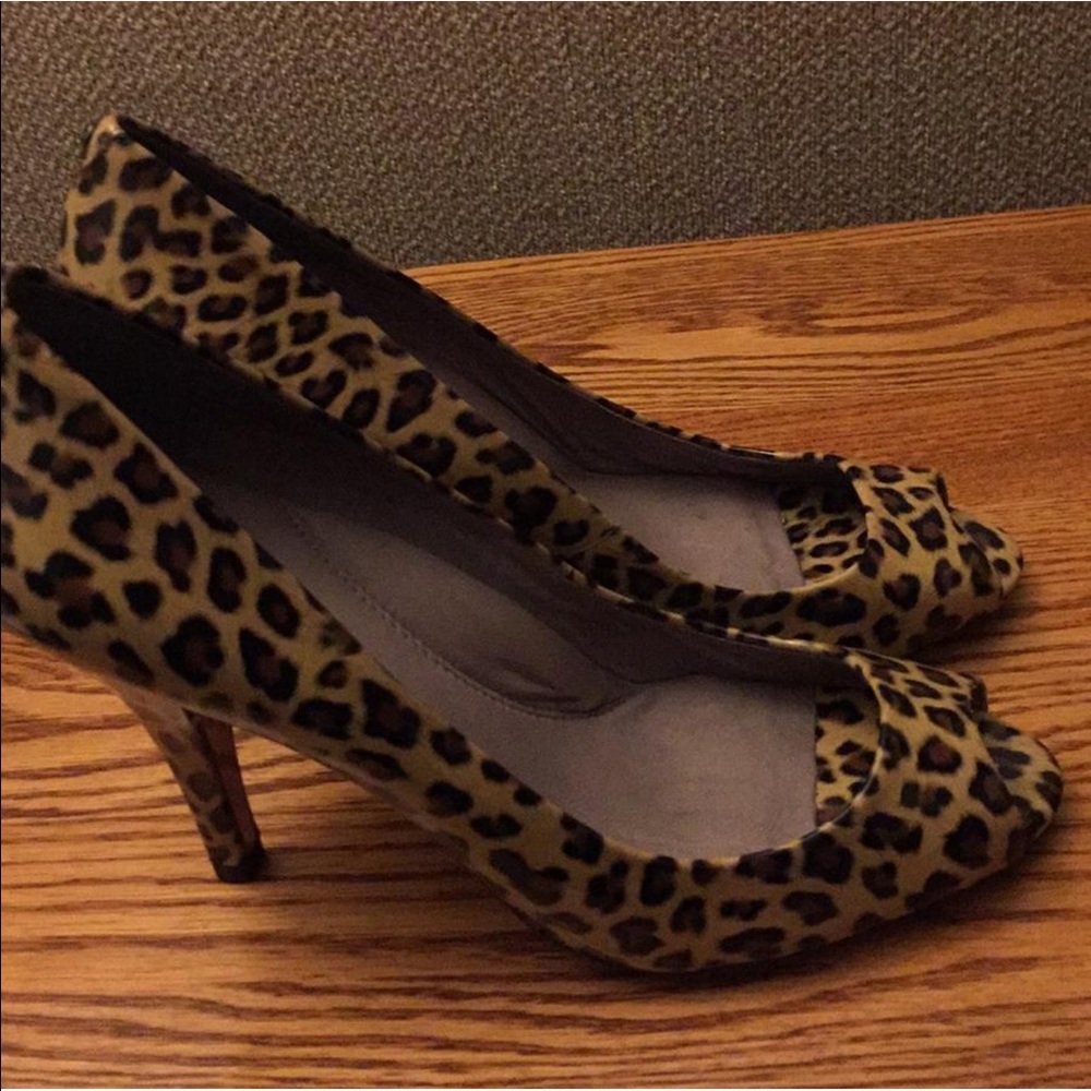 Kenneth Cole Peep Toe Leopard Heels