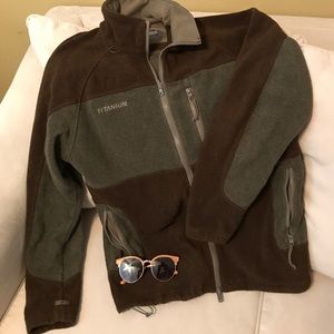 Sportswear jacket