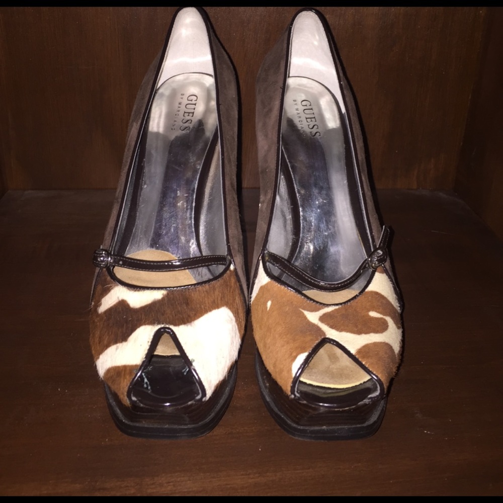 Guess fur design heels